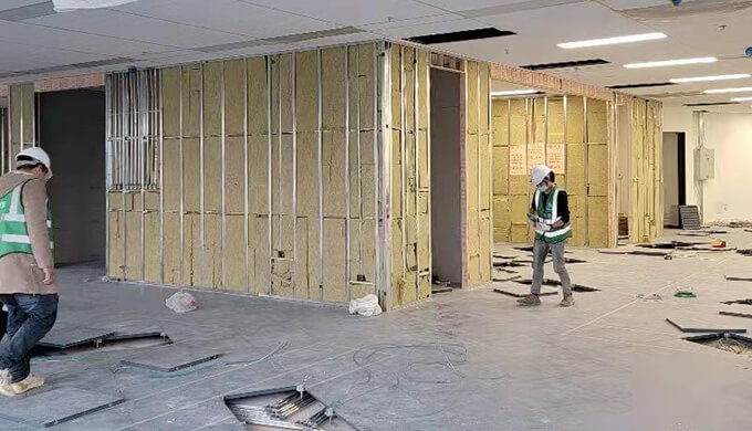 上海徐匯漕河涇桂林科技園辦公室裝修施工現場工地